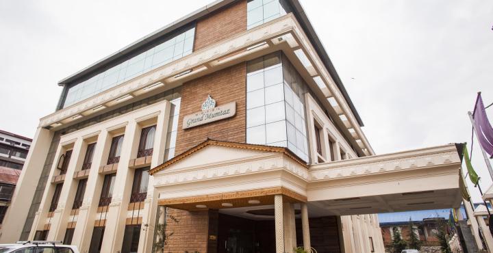 Radisson Srinagar Hotel Екстериор снимка