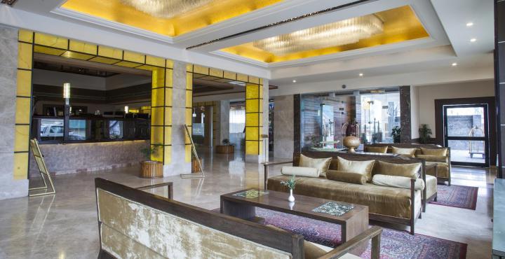 Radisson Srinagar Hotel Екстериор снимка