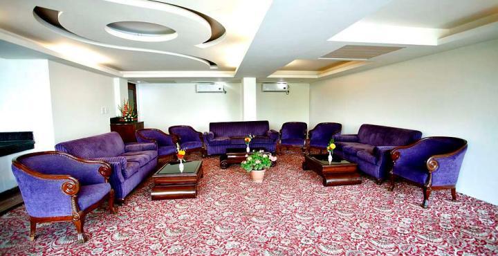 Radisson Srinagar Hotel Екстериор снимка