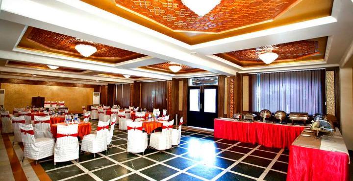 Radisson Srinagar Hotel Екстериор снимка
