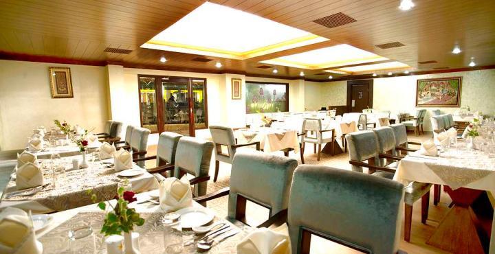 Radisson Srinagar Hotel Екстериор снимка