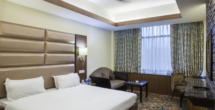 Radisson Srinagar Hotel Екстериор снимка