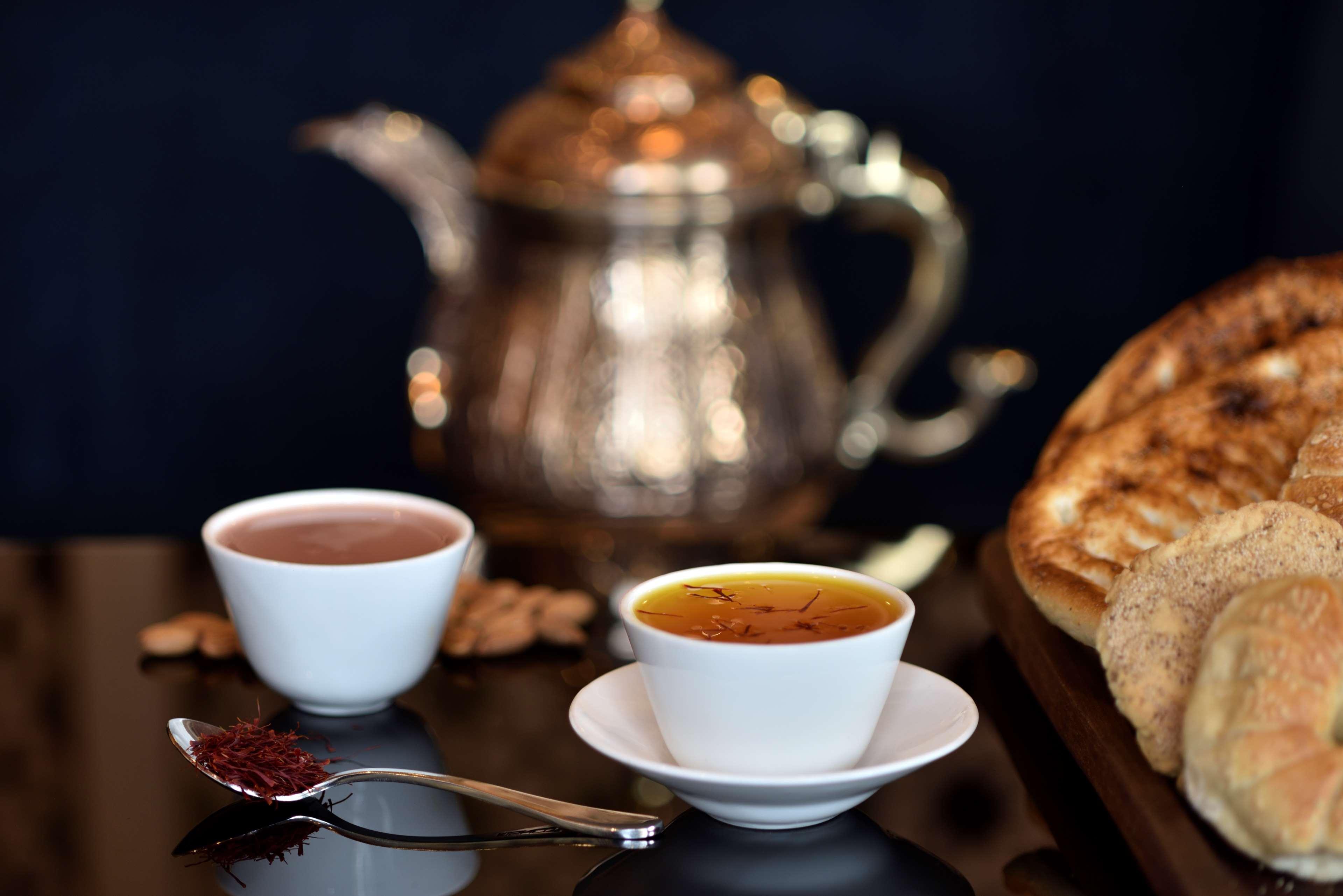 Radisson Srinagar Hotel Екстериор снимка