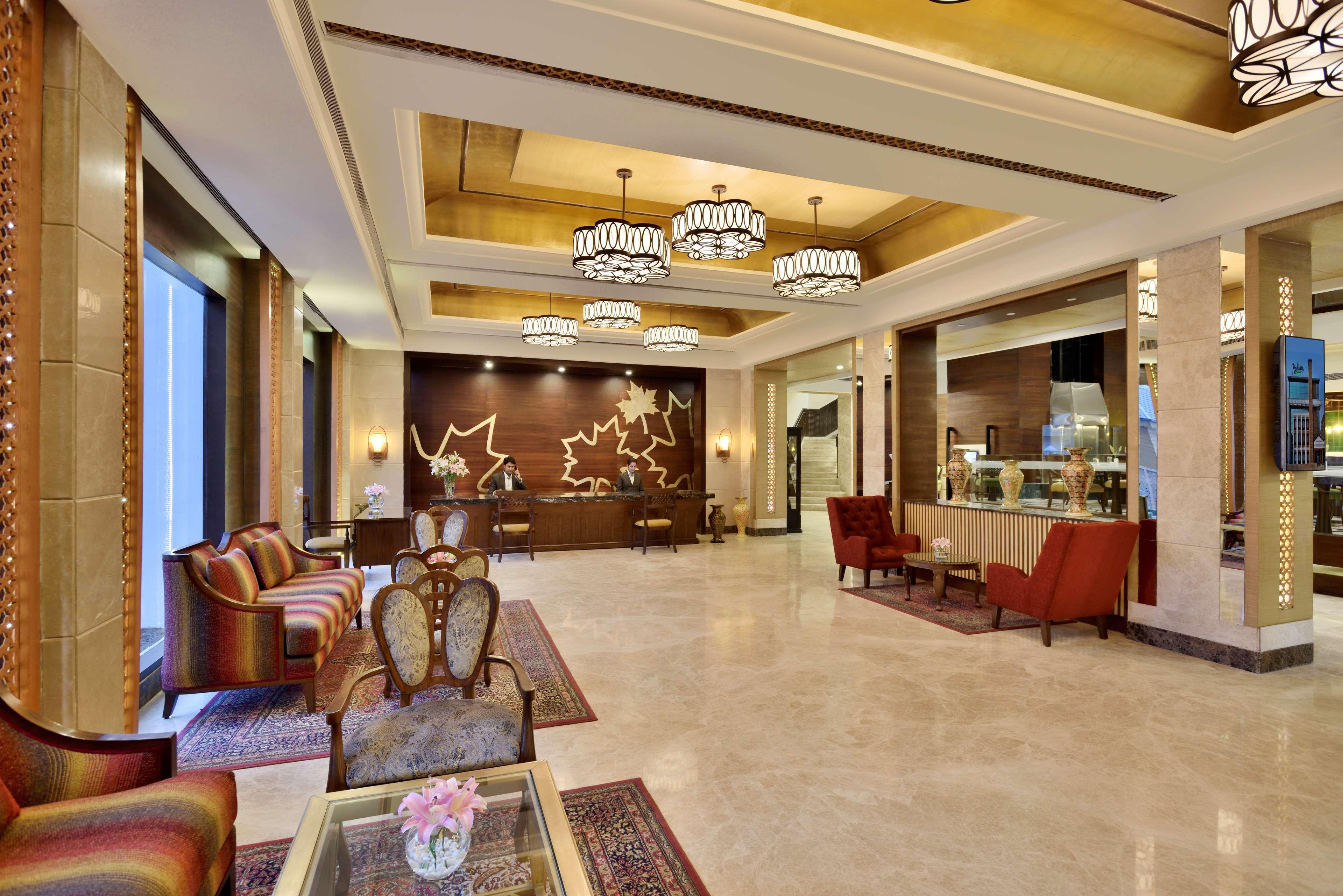 Radisson Srinagar Hotel Екстериор снимка